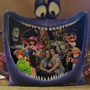 Meet your Posher, Connie